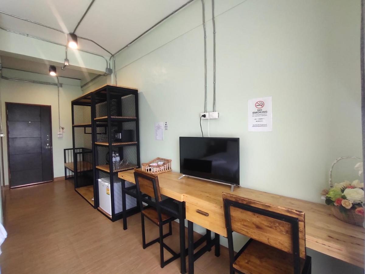 Auberge de jeunesse Nai Wiang Poshtel à Chiang Mai Extérieur photo