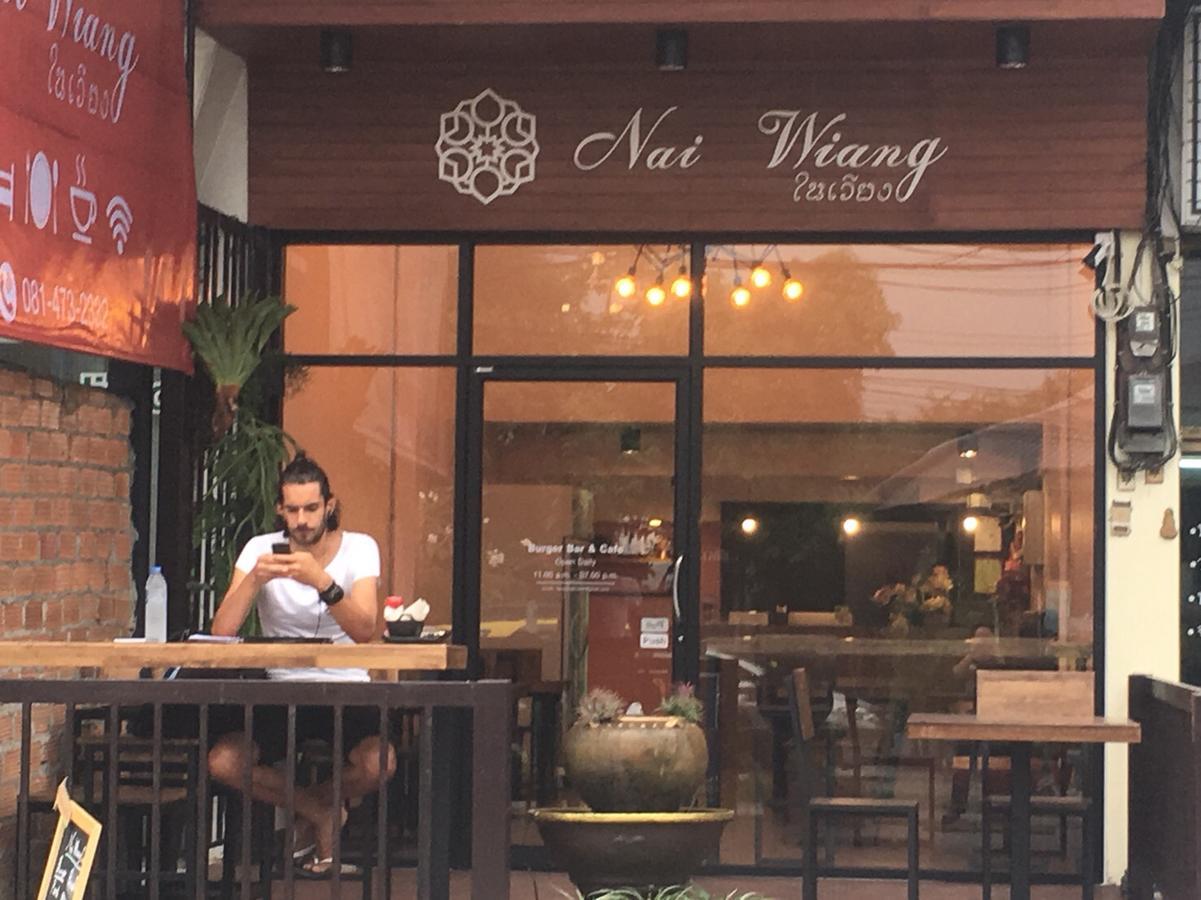 Auberge de jeunesse Nai Wiang Poshtel à Chiang Mai Extérieur photo